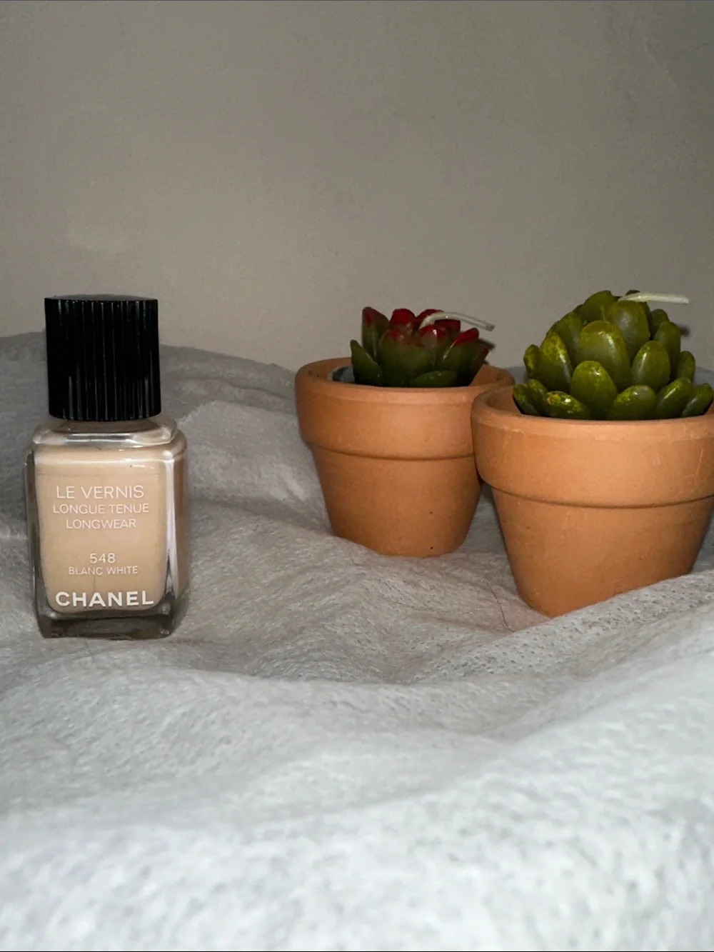 CHANEL Le Vernis Longwear Nail Colour Polish 548 Shade: Blanc White